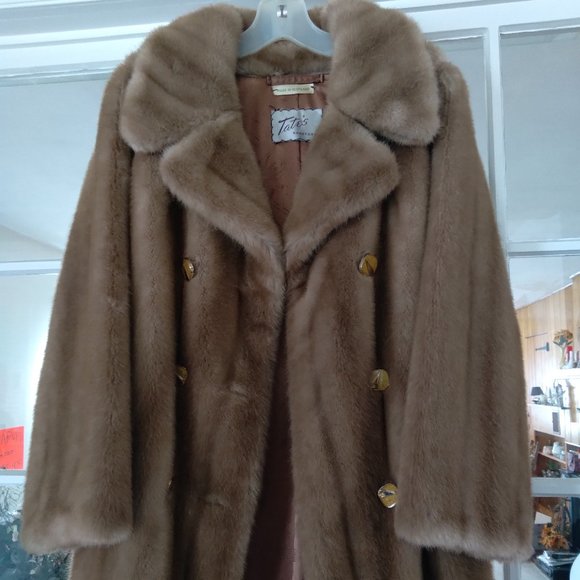 Lykafur Vintage Vegan Fur Coat - Picture 1 of 4
